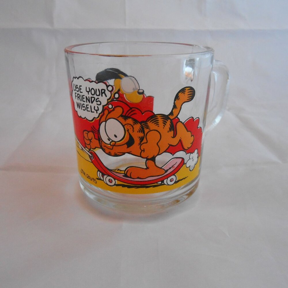 Vintage McDonald's Garfield Mug, "Use Your Friends Wisely", 1978, Garfield/Odie